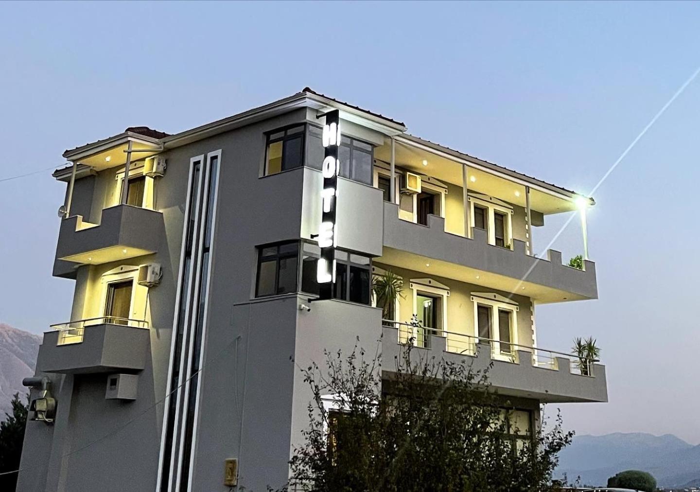 Hotel Selfo Dervisciani Exteriér fotografie